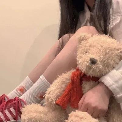 他的模样